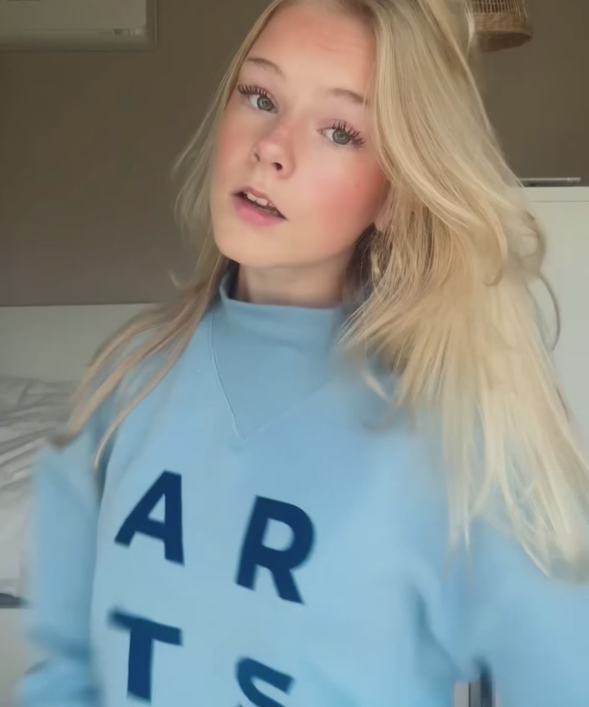 Sweatshirt blue